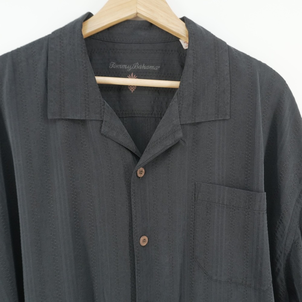 Tommy Bahama Button Down Mens XXL Black Silk Textured Dobby Stripe Camp Shirt